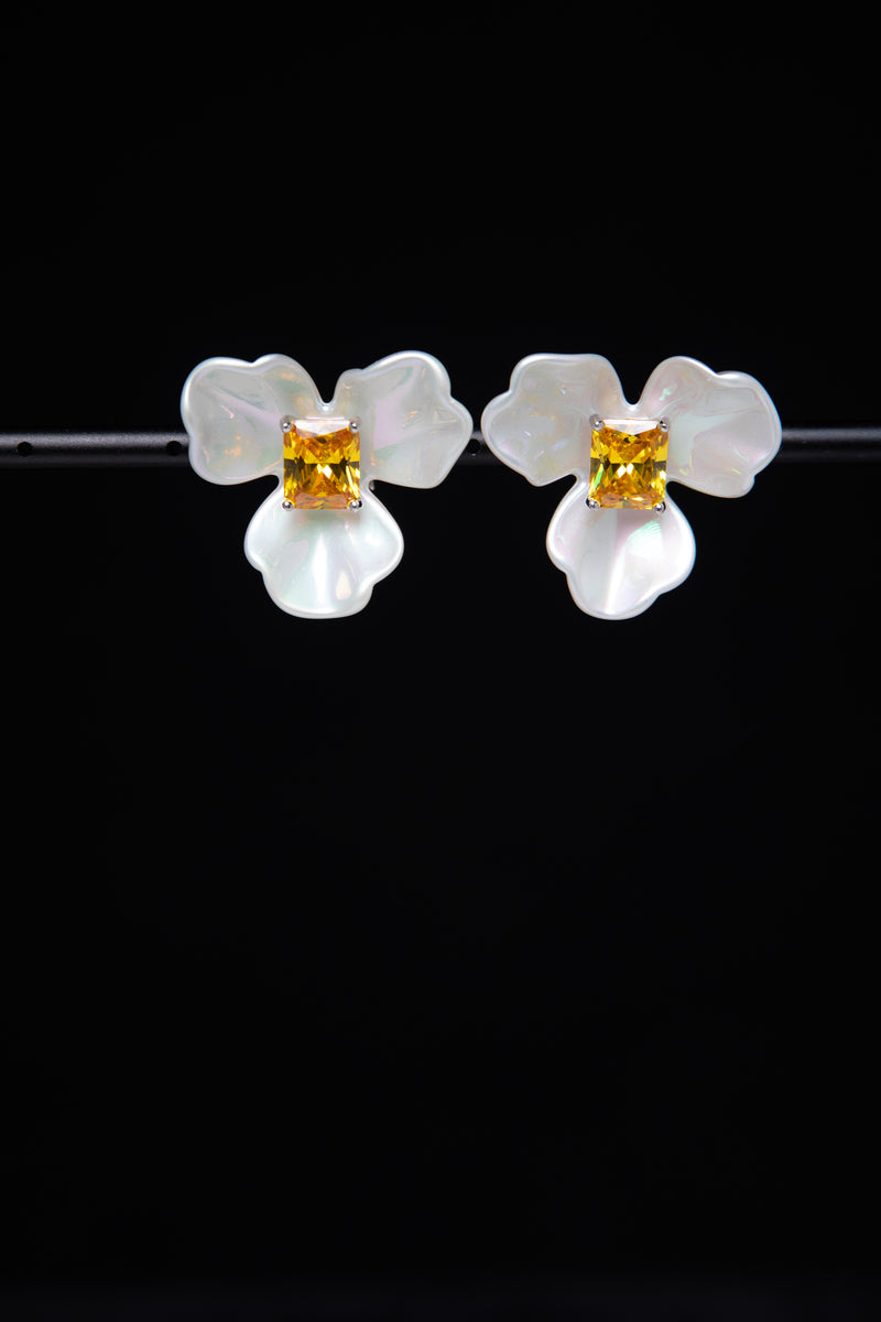 [Morning Bloom] Iridescent Petal &amp; Canary Yellow Gemstone Earrings