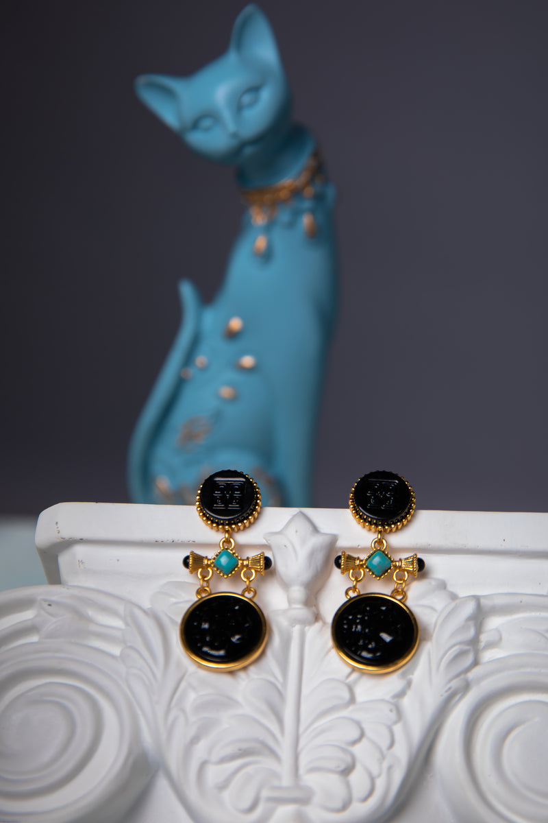[Midnight Muse] Vintage Onyx Cameo Drop Earrings