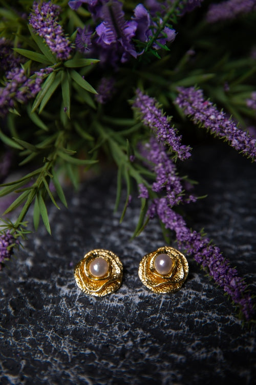 Gilded Blossom | Textured 18K Gold & Natural Pearl Vintage Stud Earrings