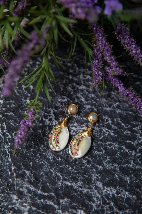 Rainbow Covenant | Pearl & Mother-of-Pearl Drop Earrings