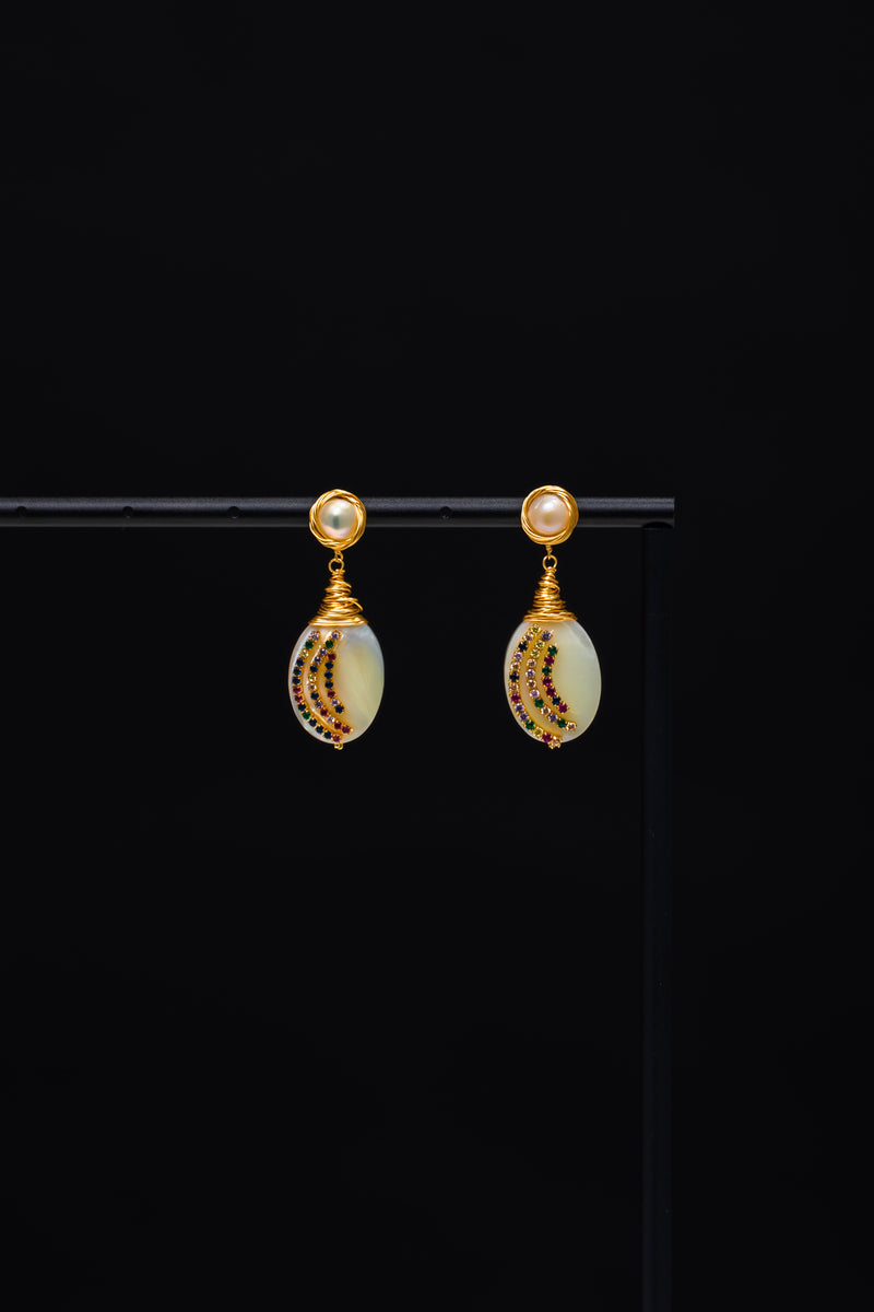 Rainbow Covenant | Pearl & Mother-of-Pearl Drop Earrings