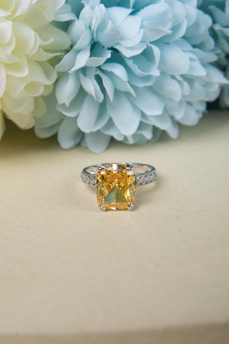 [First Ray] Solitaire Pavé Cushion Canary Yellow Lab-Grown Gemstone Ring