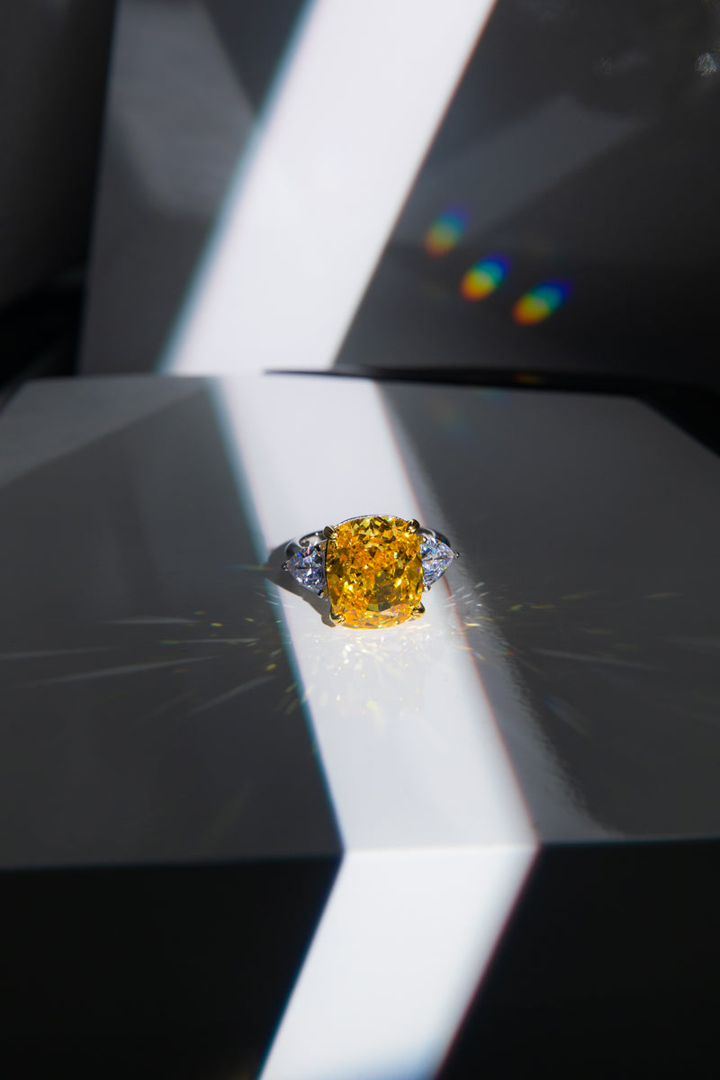 [Promise of the Sun] Trilogy Cushion Canary Yellow Lab-Grown Gemstone Ring