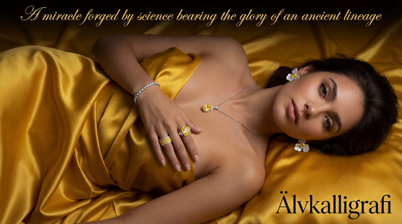 [Promise of the Sun] Trilogy Cushion Canary Yellow Lab-Grown Gemstone Ring