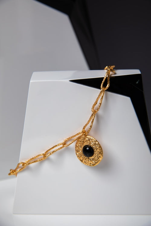 Eclipse Talisman | Vintage Hammered Gold & Black Onyx Necklace