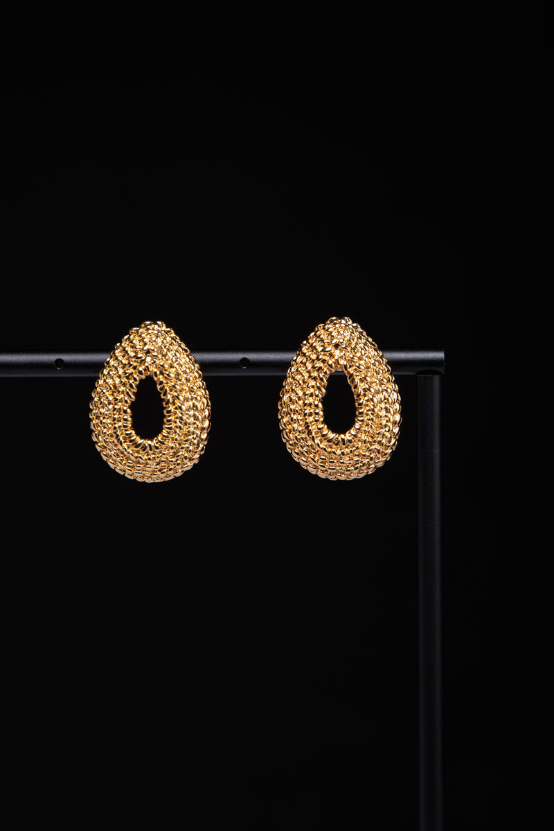 Stellar Embrace | Textured 18K Gold-Plated Hollow Teardrop Earrings