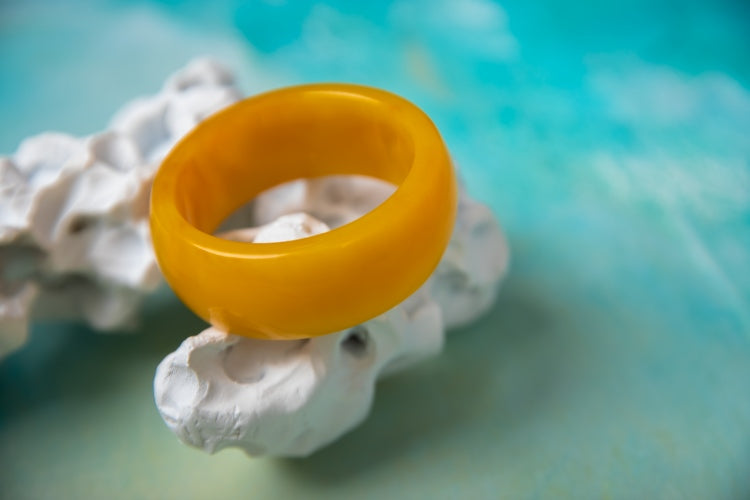 Mango Sorbet | Chunky Retro Resin Bangle