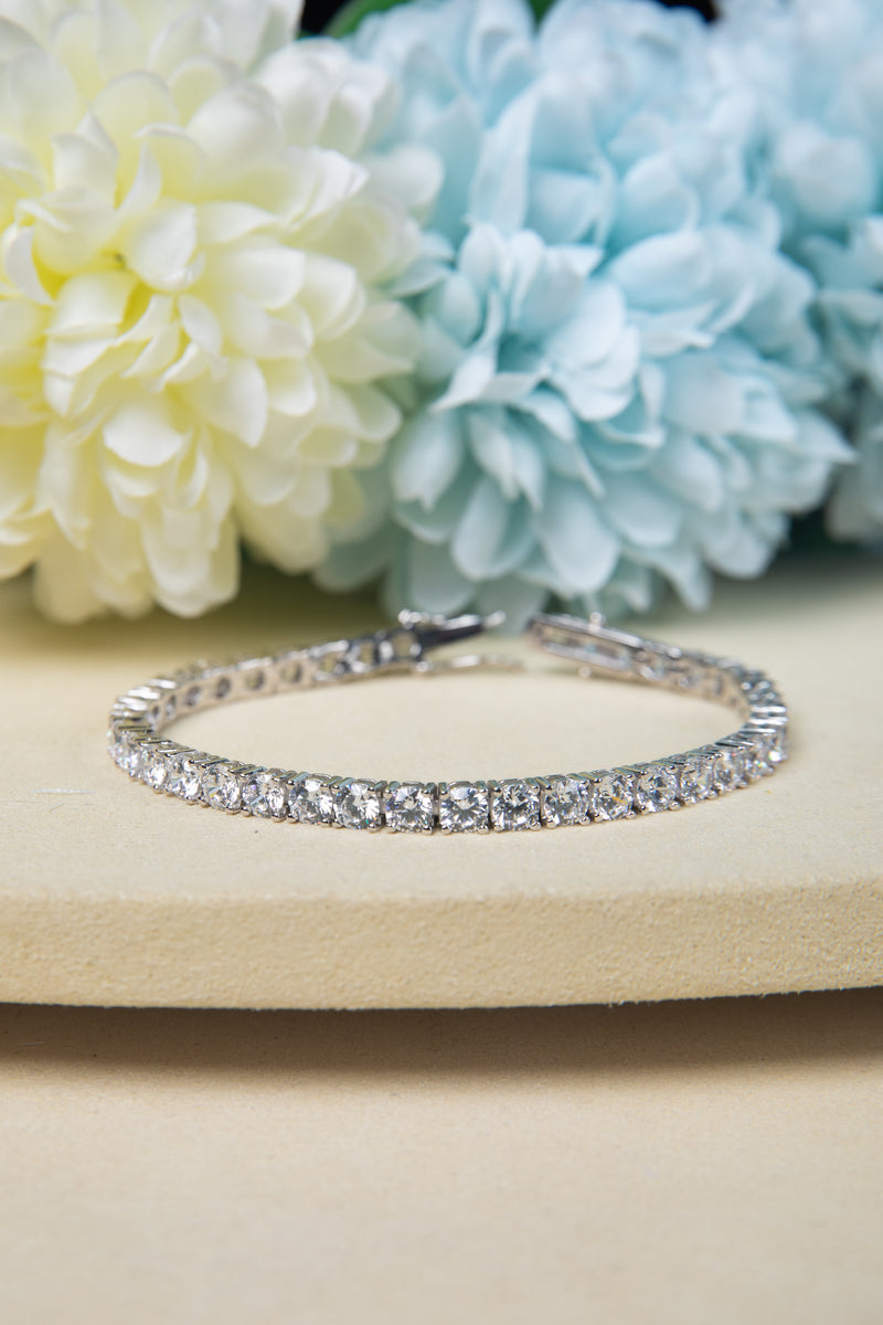 [Eternal Radiance] Classic Tennis Bracelet in S925 Silver with Lab-Grown Gemstones