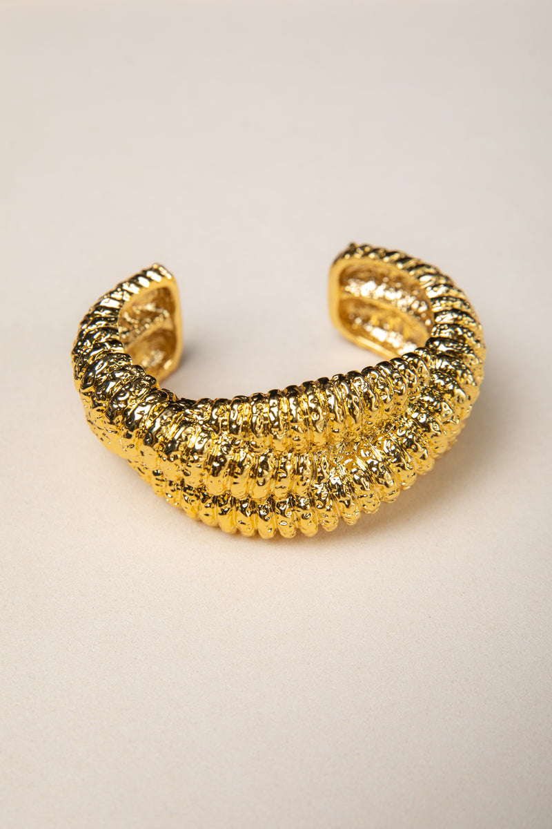 [Surge of Stars] Molten Texture Statement Cuff