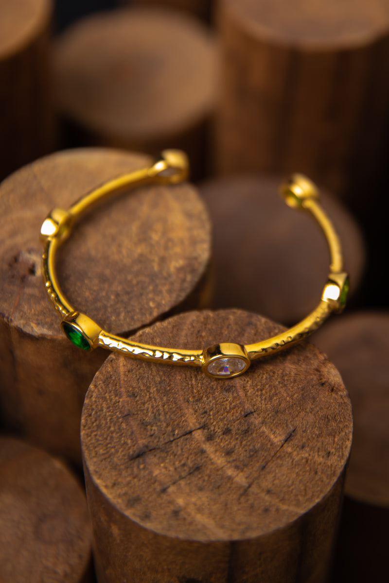 Emerald Oasis | Vintage Hammered Gemstone Cuff
