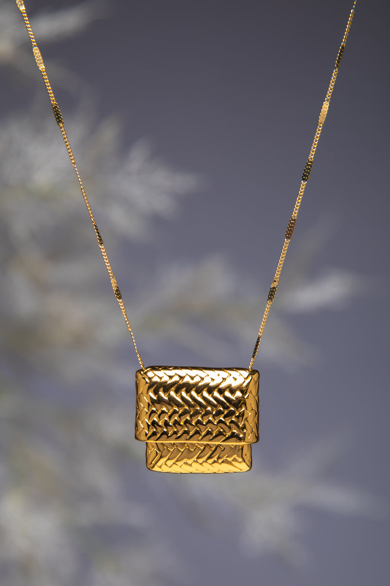 Golden Weave | Vintage Geometric Woven Pendant Necklace