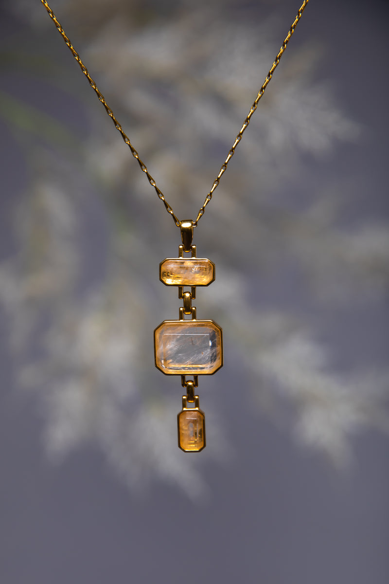 [Stairway of Light] Natural Clear Quartz 18K Gold Plated Pendant Necklace