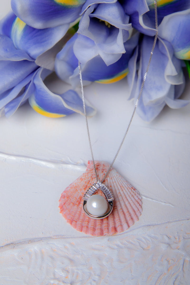 Lunar Pilgrimage | High-Jewelry Natural Pearl & 925 Silver Necklace