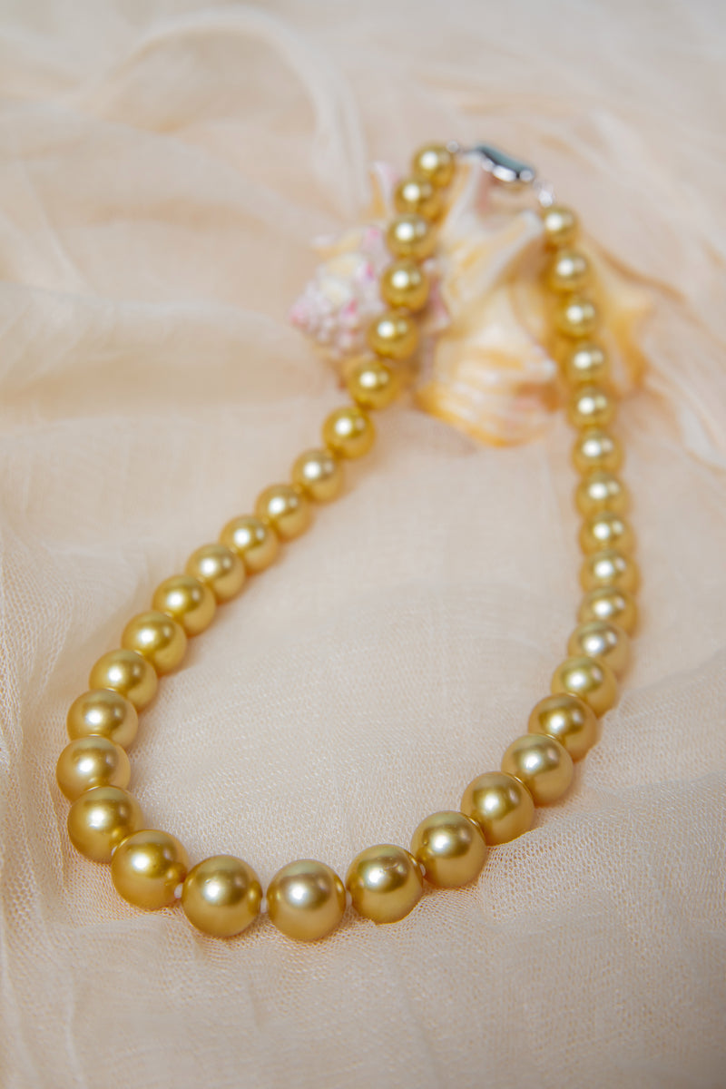 [Aura of Dawn] Cultured Natural Golden Pearl Necklace